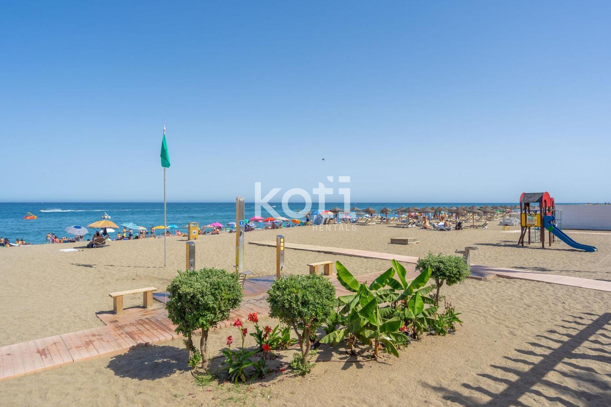 Koti Rentals - Atico Gamycol Fuengirola Exterior foto